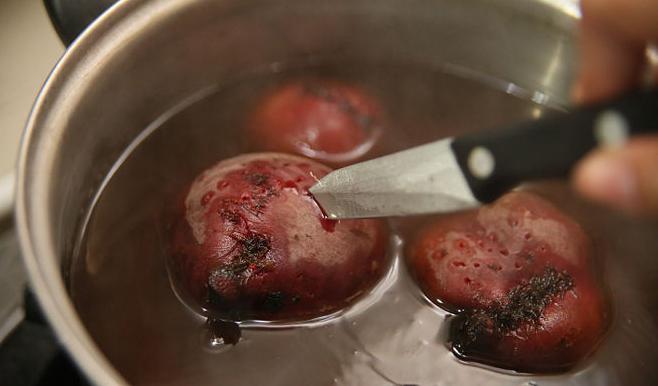 Отварная свекла