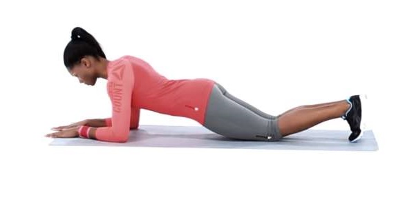 Упражнение на коленях и локтях