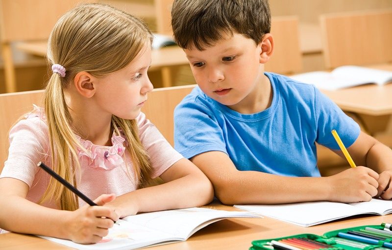 длительное сидение в школе может провоцировать запор