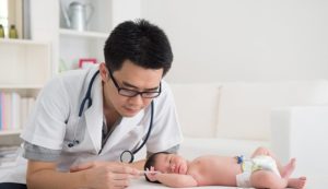 грудничок у врача