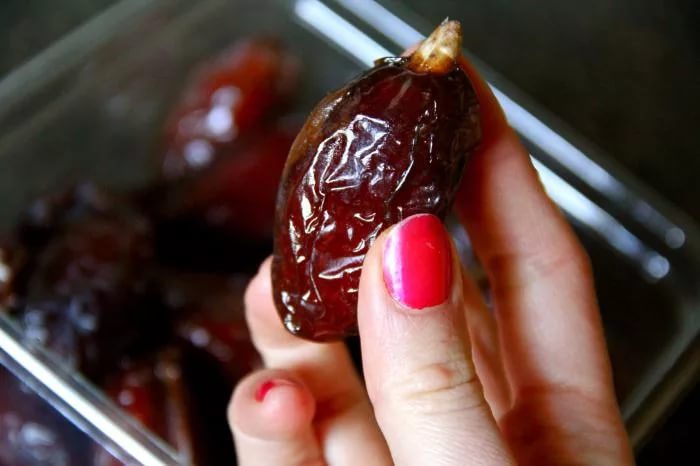 польза употребления фиников