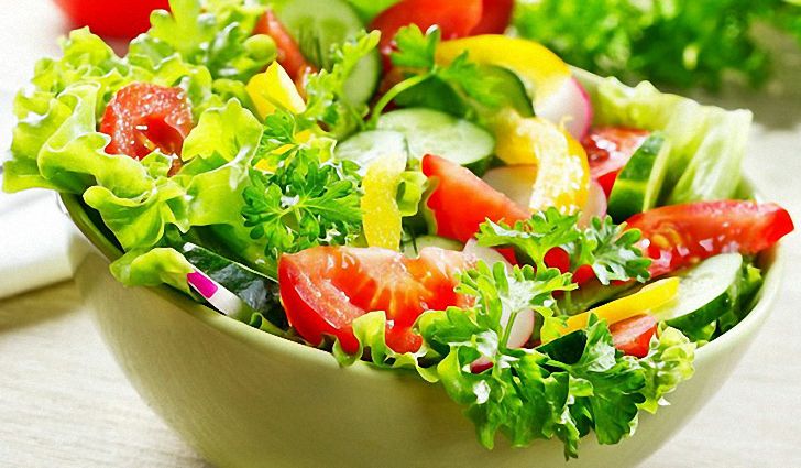 Можно ли есть салаты при гастрите