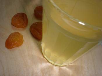 отвар из кураги детям