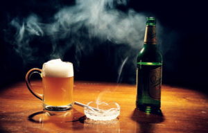 запор из-за вредных привычек