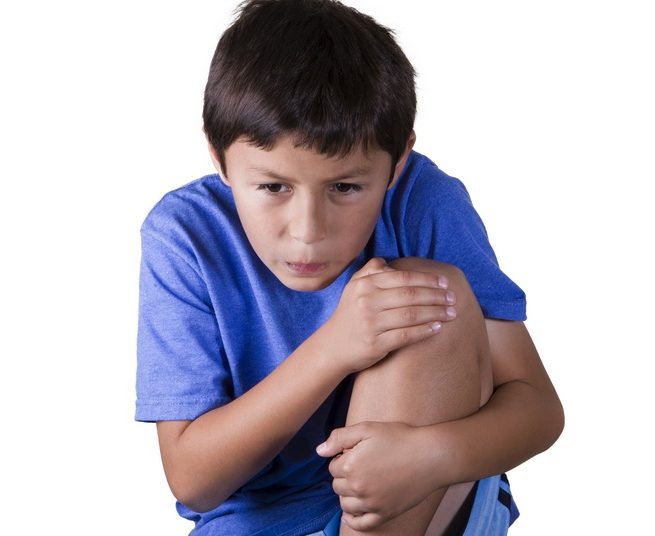 Хруст в коленях у ребенка Хруст в коленях у ребенка