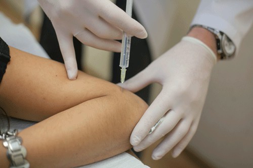 Пункция при бурсите локтевого сустава Пункция при бурсите локтевого сустава