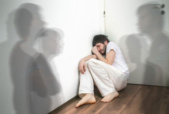 Дистанцирование и неудовлетворенность Дистанцирование и неудовлетворенность