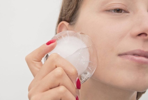 Лед в область ушиба