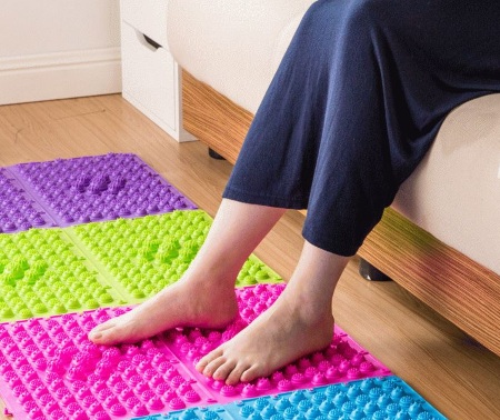 Массажный коврик для стоп