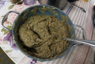 Приготовление мази с пчелиным подмором Приготовление мази с пчелиным подмором