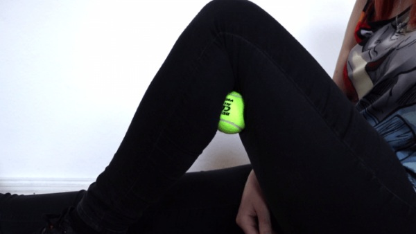 Мячики под колено Мячики под колено