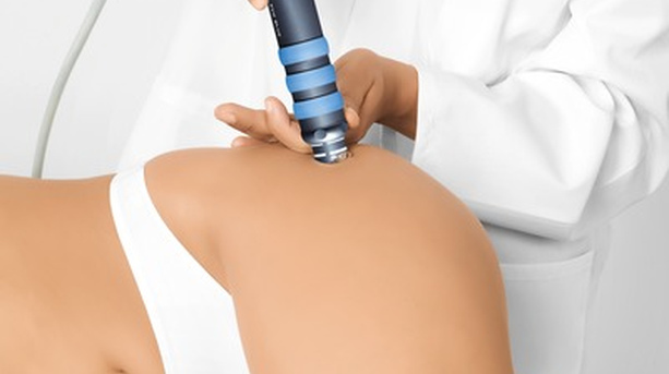 УВТ при трохантерите УВТ при трохантерите