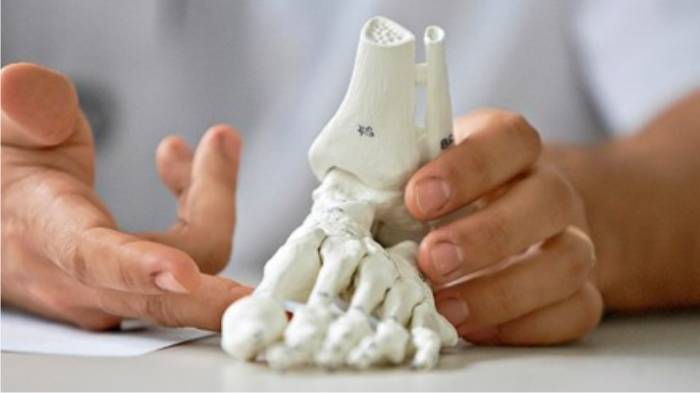 Разработка упражнений врачом-ортопедом Разработка упражнений врачом-ортопедом